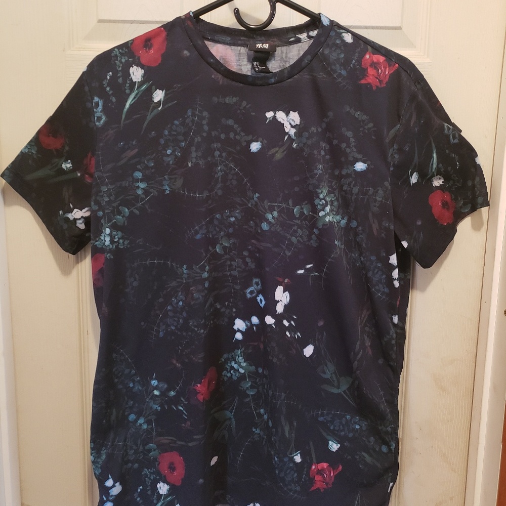 H&M Short Sleeve T-Shirt